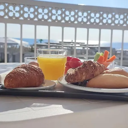 Negresco 3*